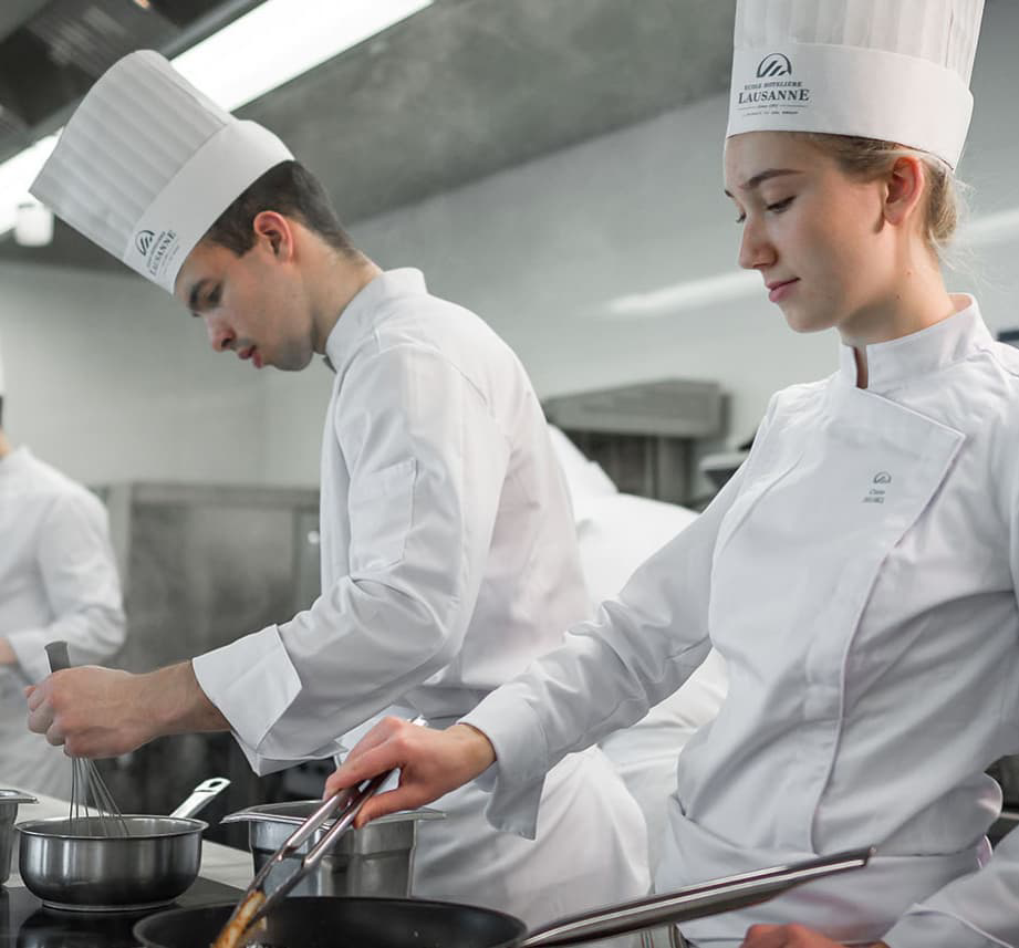 students cooking image
